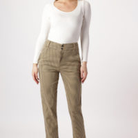 Loose 7/8 Stretch Jeans - Image 2