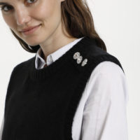 KAcolena Knit Vest - Image 8