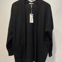 Oversize Cardigan m/Lommer black