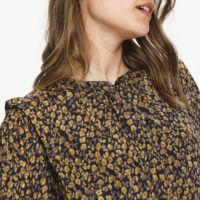KAnille Blouse3