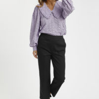 KAsakura Cropped Pants black front