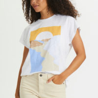 KAhana T-Shirt front