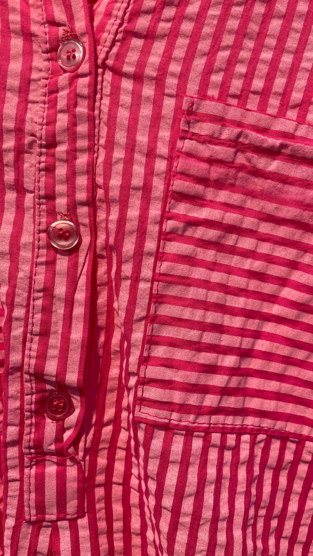 Rhonda Shirt pink closeup