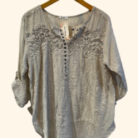 Skjorte m/blonde og paillet sand front