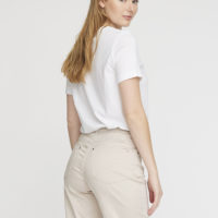 Hannah Regular Crop Pant sand closeup
