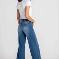 Britt 3/4 Denim Pant side