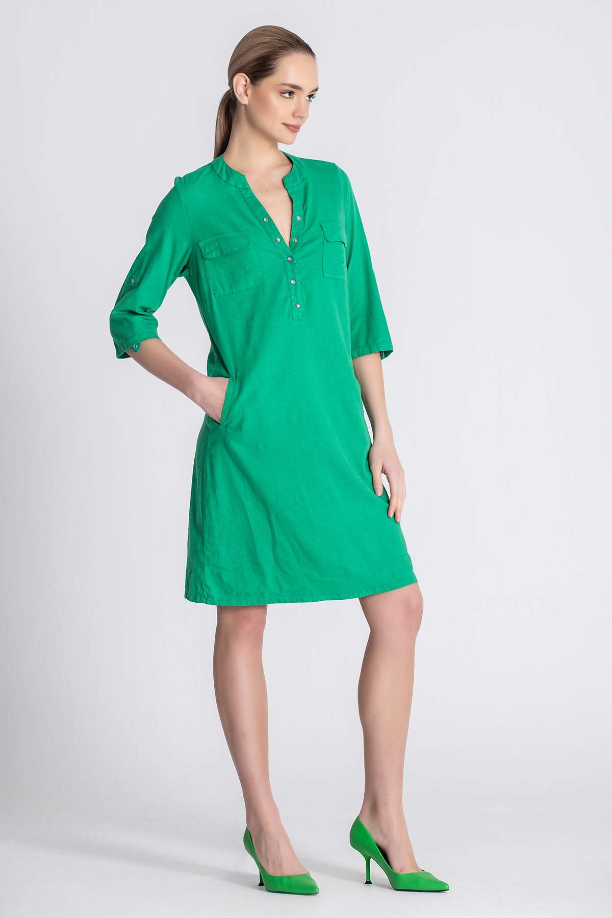 Ella Green Dress side