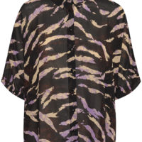 KAneferi Shirt item