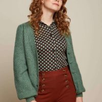 Cardi V Farfalle green front