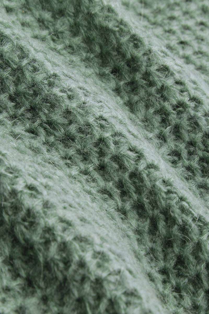 Cardi V Farfalle green fabric