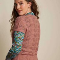 Button Top Farfalle back