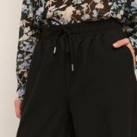 KAcolette Pants Suiting black closeup
