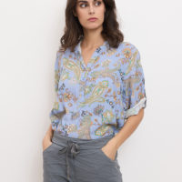 Mathilde Paisley Shirt jeans front