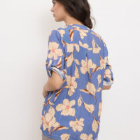 Mathilde Flower Shirt jeans back