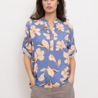 Mathilde Flower Shirt jeans front