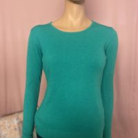 Grass green pullover