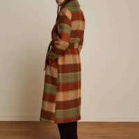 Robin Coat Gomez Check back