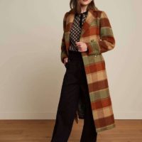 Robin Coat Gomez Check