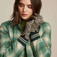 Facet Marzipan Glove