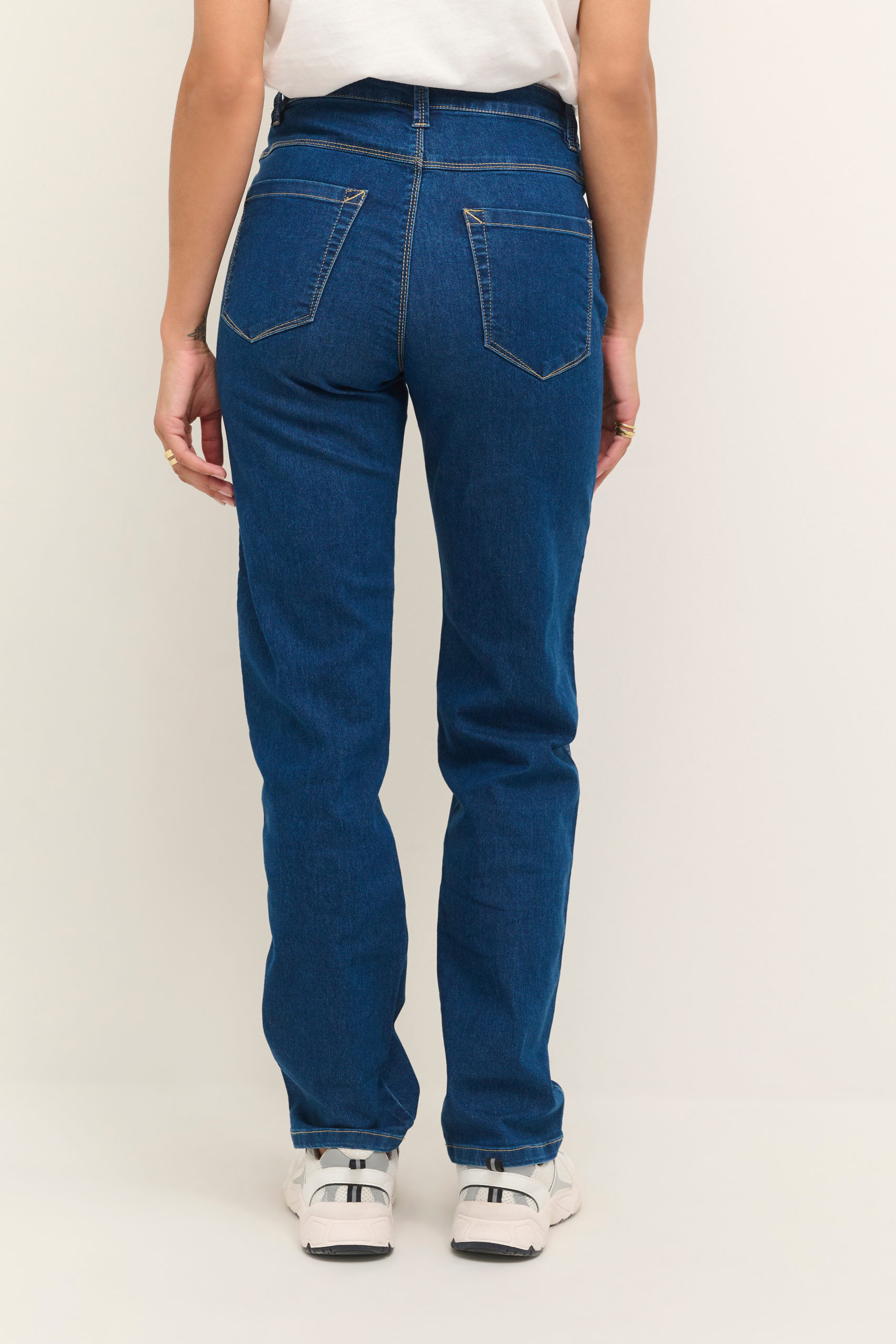KAvicky Straight Blue Jeans back