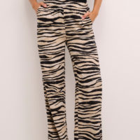 KAanni Pants front