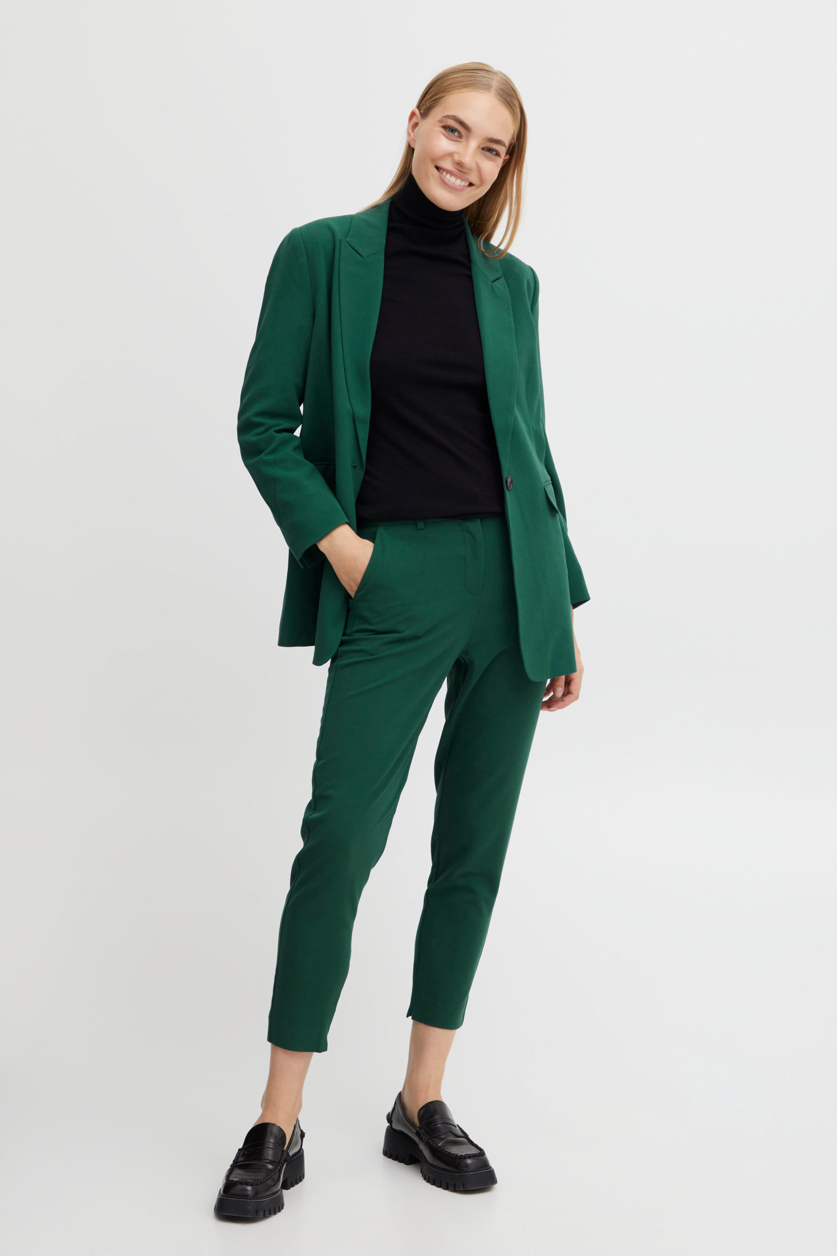 ByDanta Green Crop Pant suit