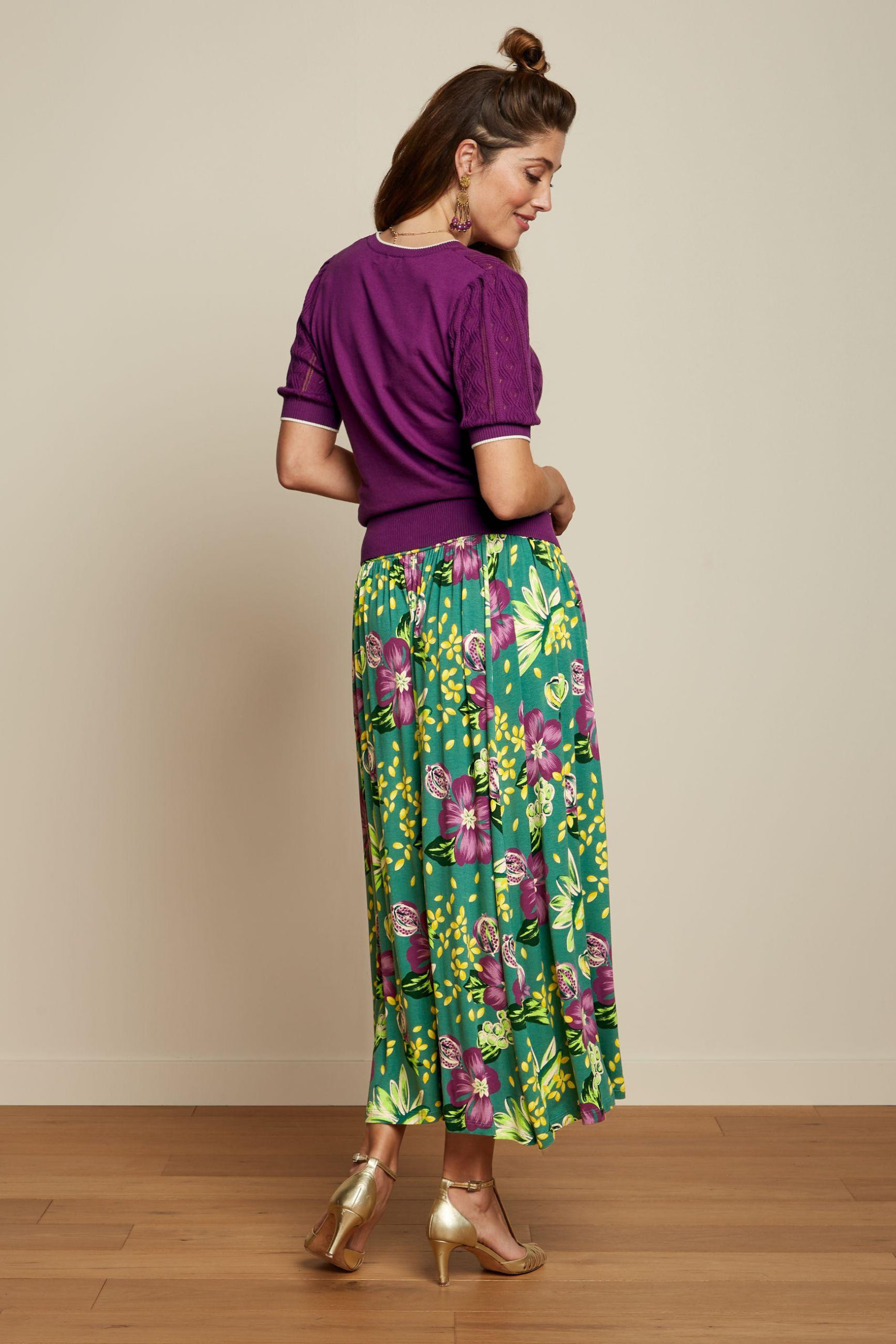 Agnes Puff Top Herrero purple with green floral skirt back