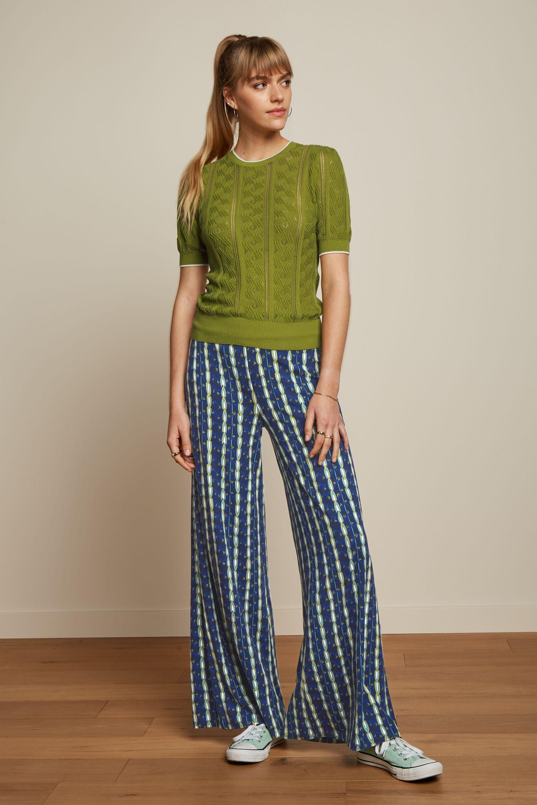 Agnes Puff Green Top Herrero with blue flare pants