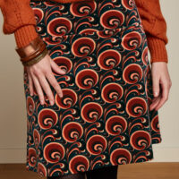 Border Skirt Patchouli closeup