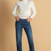 Sara Blue Jeans front