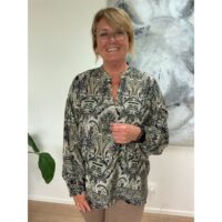 Green Pattern Shirt smile