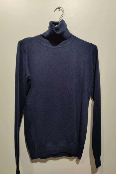 Navy Rollneck