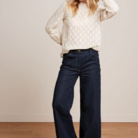 Phoebe Top Artiste Lace front
