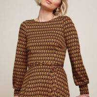 Betty Bellsleeve Dress Dandy closeup