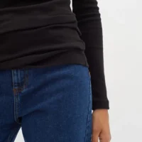 LolahlW Black Base Long Tee edge
