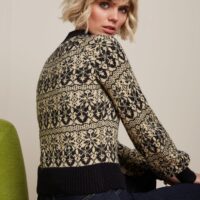 Jeanie Black Top Duchess back