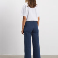 Donna Loose Dark Denim Pant back