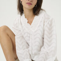 KAvictoria White Blouse closeup