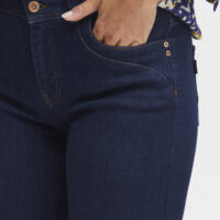 PZSue UnWashed HW Curved Jeans closeup