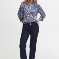 PZSue UnWashed HW Curved Jeans front