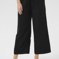 KAmilia Black Cropped Pants