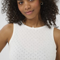 KAelia White Top closeup